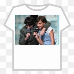 Millie - Bobbybrownfinnwolfhardpictures Roblox Boys T Shirt Roblox Png,Finn Wolfhard Png