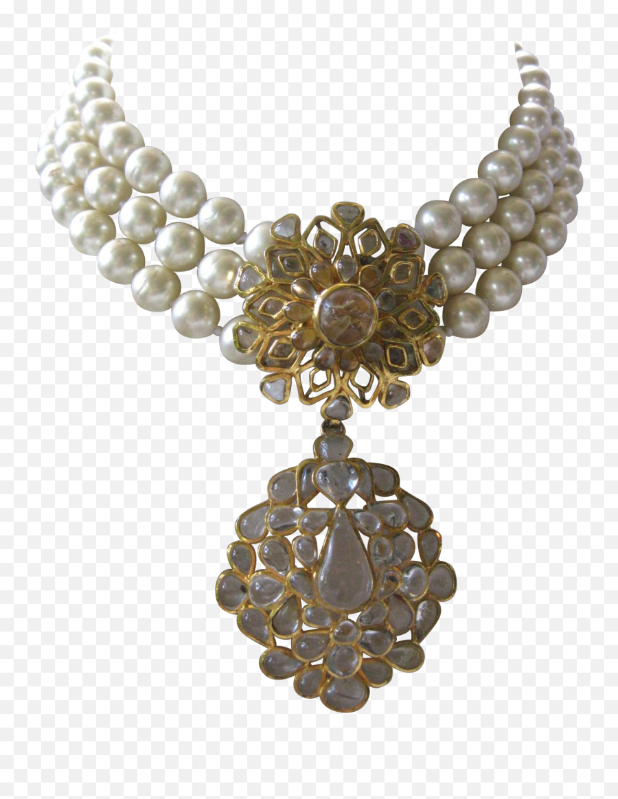 Download Chanel Poured Clear Glass Centerpiece U0026 - Necklace Png,Pearls Transparent Background