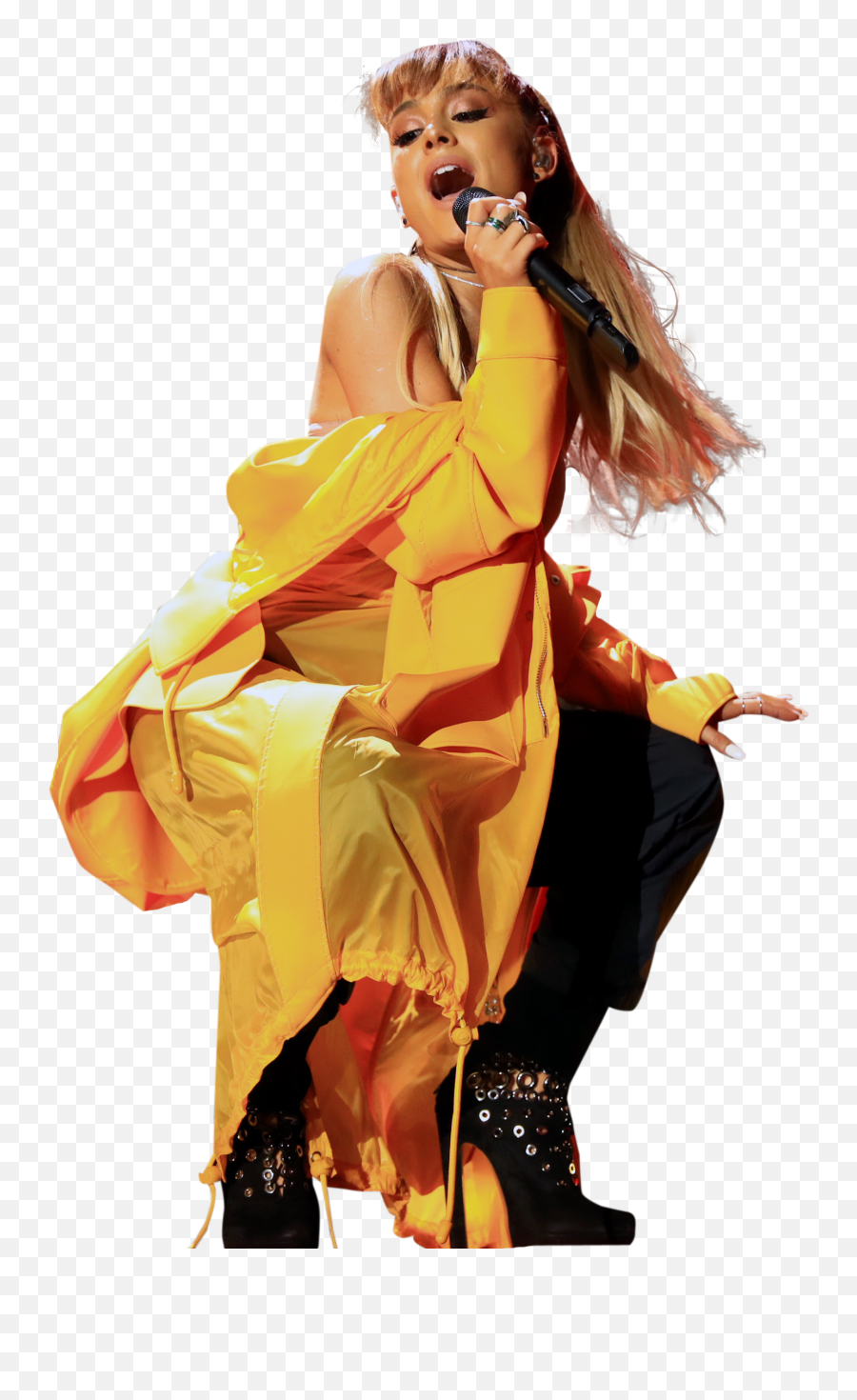 Download Ariana Grande In Yellow Dress - Ariana Grande Stage Png,Stage Png