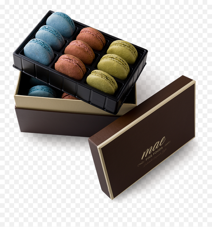 18 Classic French Macarons - Packaging And Labeling Png,Macaron Png