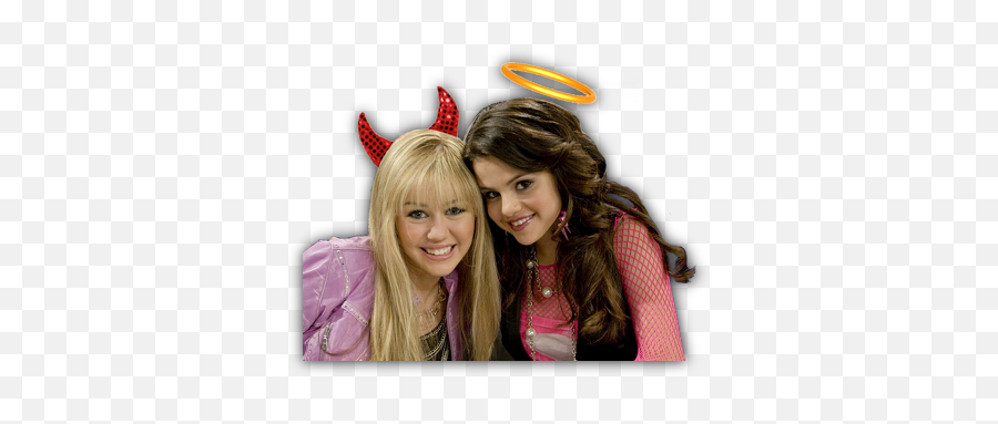 Miley Cyrus Wondering Whatu0027s Taking Selena Gomez So Long To - Miley Cyrus And Selena Gomez Hannah Montana Png,Miley Cyrus Png