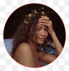 Aesthetic Zendaya Icon - Coconut Oil Curly Hair Overnight Before And After Png,Euphoria Icon