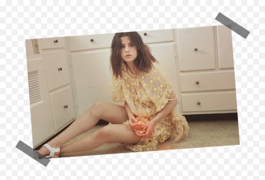 Petra Collins To Direct Selena Gomez Hyper - Feminine Fetish Selena Gomez Fetish Dress Png,Selena Png