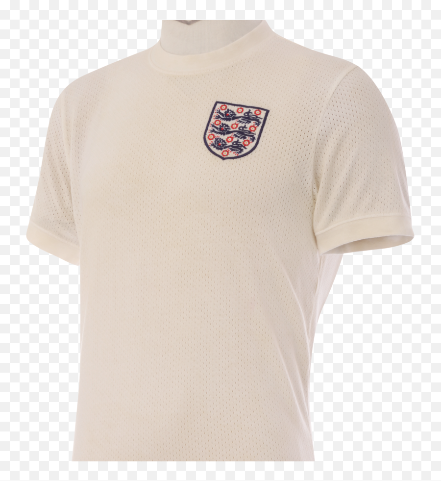 Icons Re - Issue Umbro Brings Back Classic Sportswear Nike News Short Sleeve Png,Umbro Logo