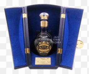 Chivas Regal Royal Salute 62 Gun - Barware png