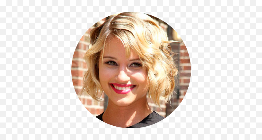 Download Estilo Dianna Agron - Short Wavy Haircuts For Round Faces Png,Dianna Agron Png