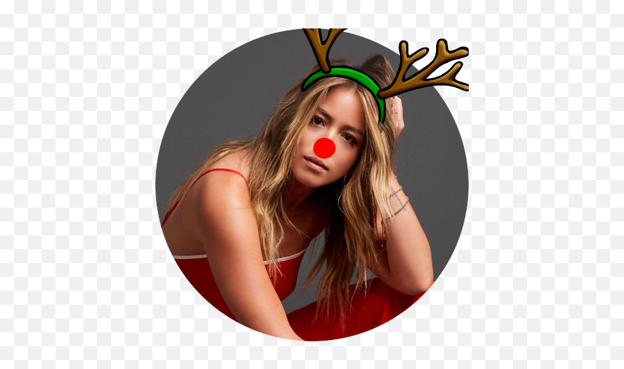 Chloe Christmas Icons - For Women Png,Chloe Bennet Icon