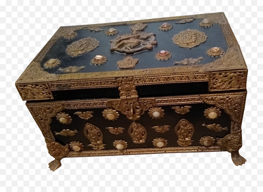 Vintage Handcrafted Treasure Chest - Sofa Tables Png,Treasure Chest Png