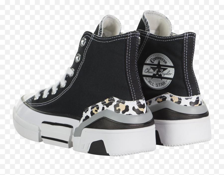 Converse Womenu0027s Chuck Taylor Logo Play Cpx70 - Round Toe Png,Converse All Star Logos