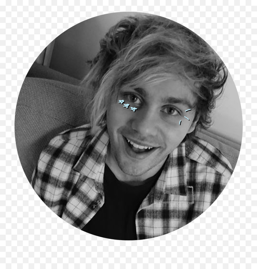 Icons Michael Clifford Twitter Icon - Michael Clifford Profile Icons Png,Mike Icon