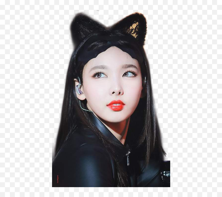 Twice Nayeon Imnayeon Twicenayeon Catwoman Oncehallowee - Nayeon Halloween Png,Catwoman Png