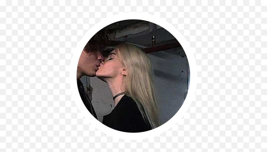 Matching Icons Couple - Novocomtop Kiss On Lips Png,9s Icon
