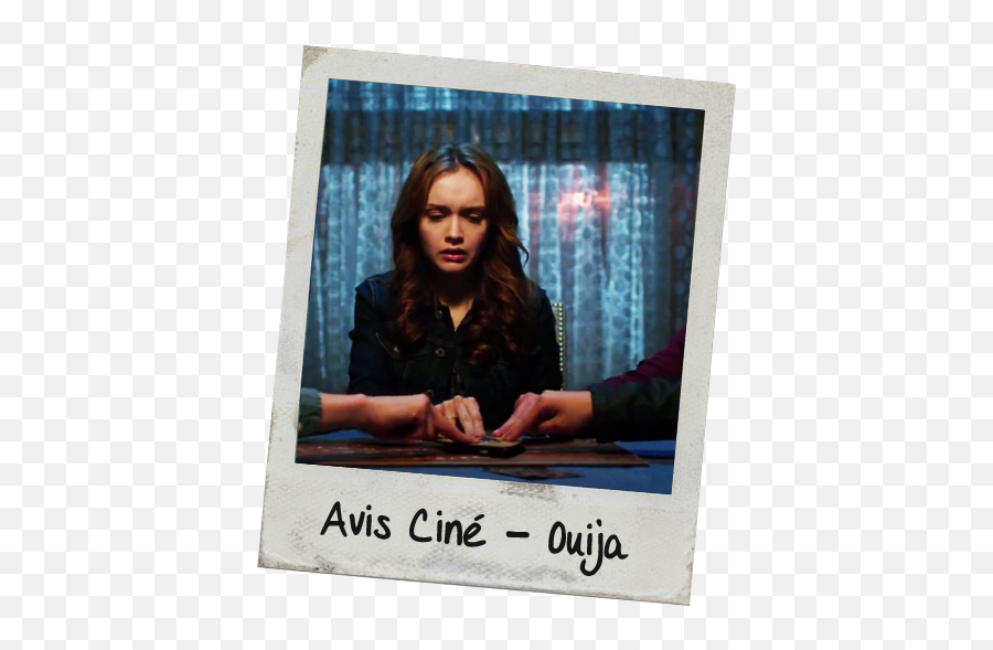 Le Monde De M Avis Cinema - 37 Ouija Avec Olivia Ouija Png,Shelley Hennig Png